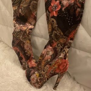 Bucco multi color paisley print knee high boot sz 5 1/2 worn only 1x excellent c